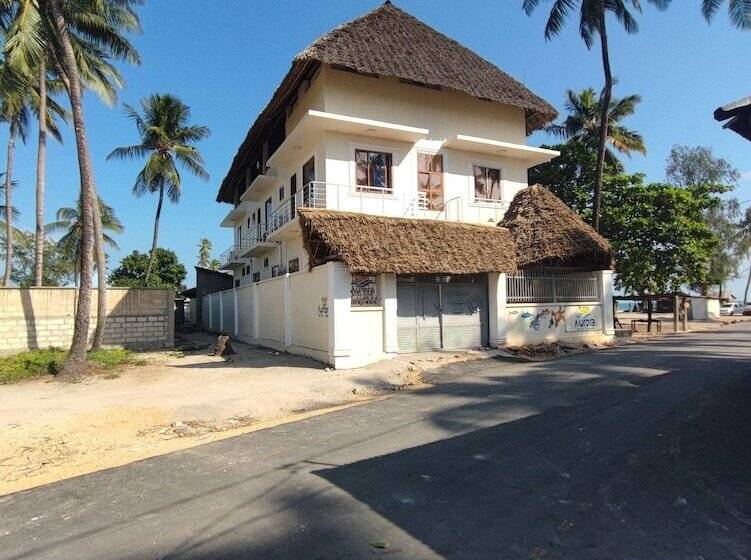 Aurora Beach Hotel Nungwi