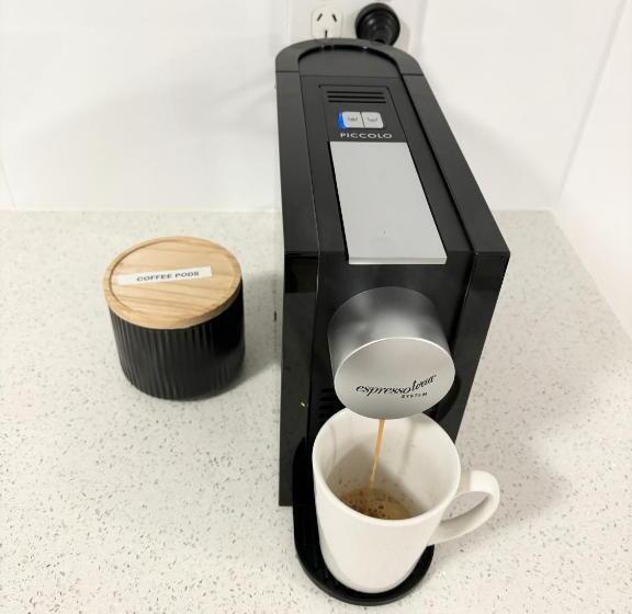 Coastal Beach Retreat Scarborough Pool & Slide!