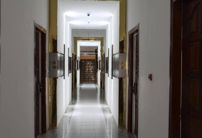 Hengly Mohasambath Hotel & Spa