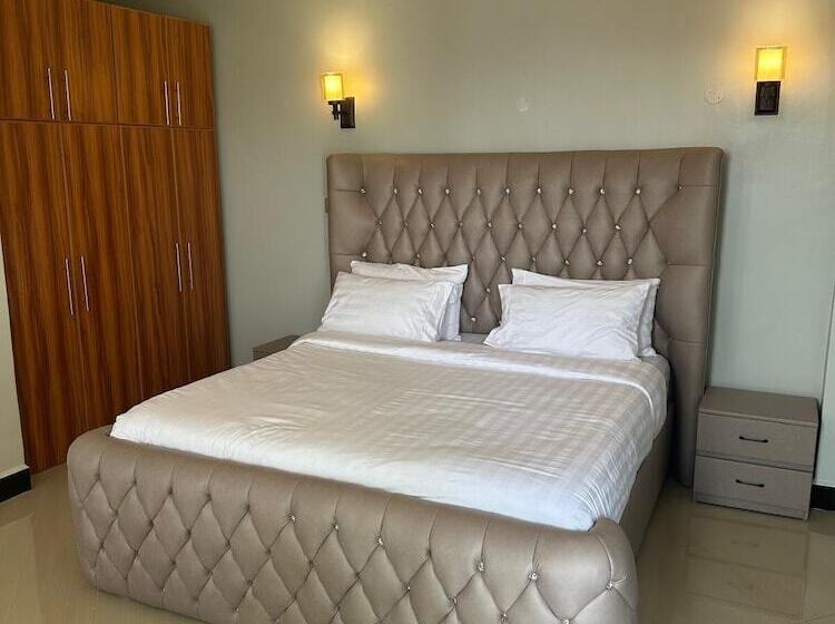 هتل Dollar Springs