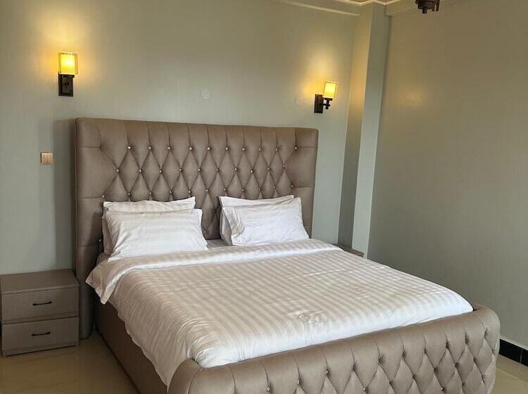 هتل Dollar Springs