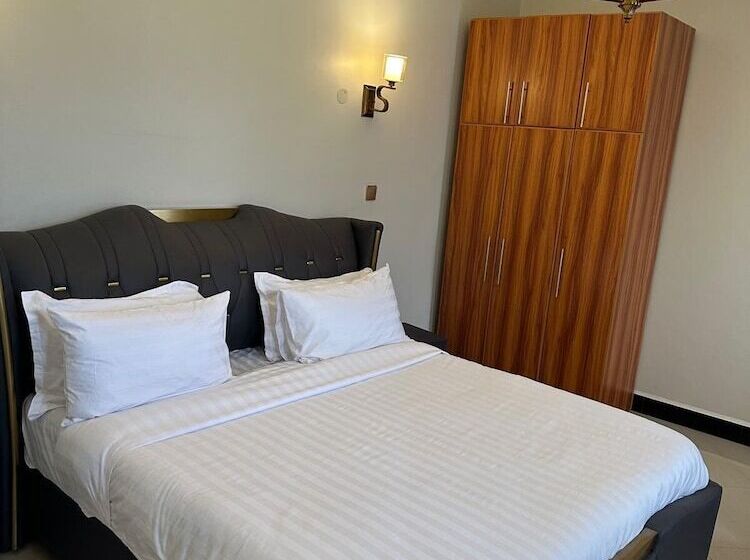 هتل Dollar Springs