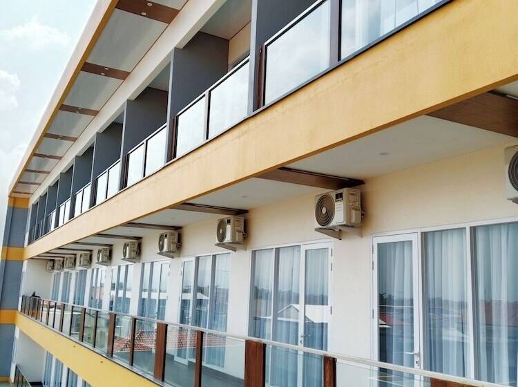 Grand Cahaya Hotel Pangandaran