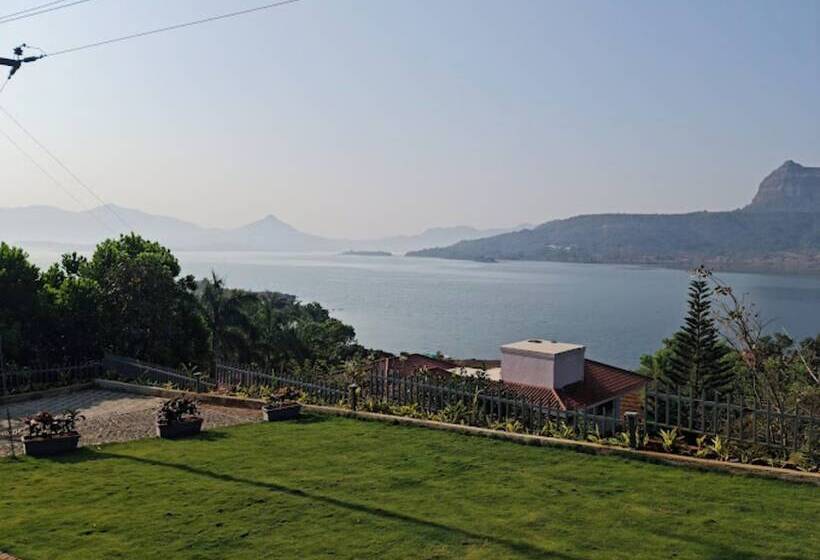 בית מלון כפרי Jumbo Paradise