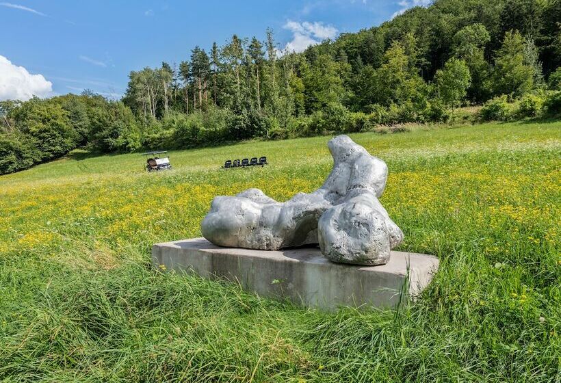 בית מלון כפרי La Petite Ivy, Trenninghof 1302   Managed By Sky9 Apartments