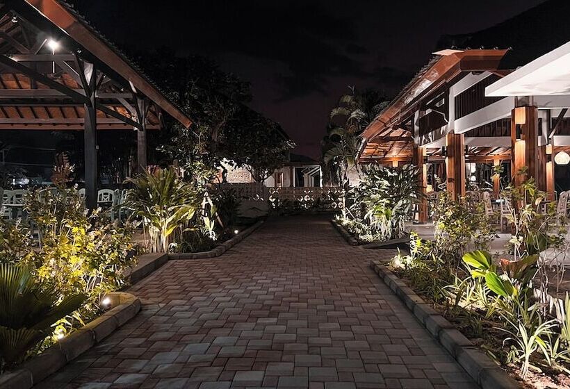 בית מלון כפרי Lovina Haven Boutique Resort