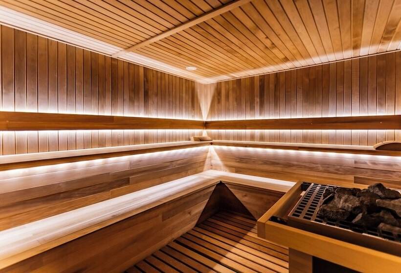 ホテル Natura All Seasons Boutique