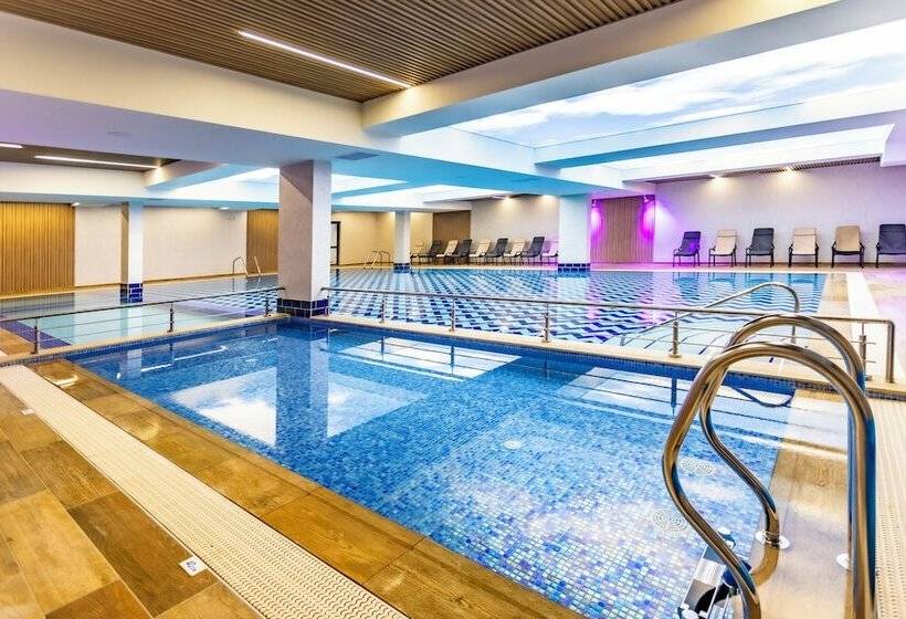 ホテル Natura All Seasons Boutique