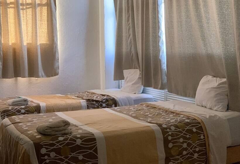 בית מלון כפרי Puerto Real Suite