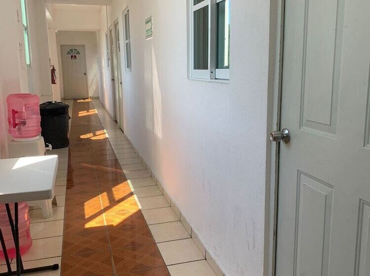 בית מלון כפרי Puerto Real Suite