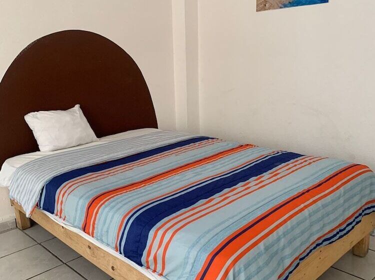 בית מלון כפרי Puerto Real Suite