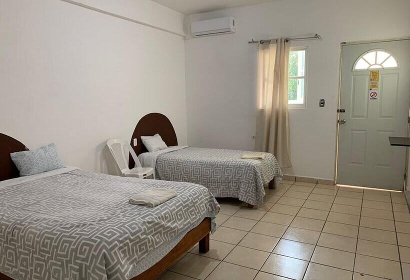 בית מלון כפרי Puerto Real Suite