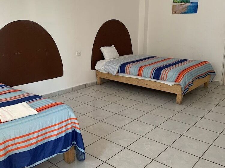 בית מלון כפרי Puerto Real Suite