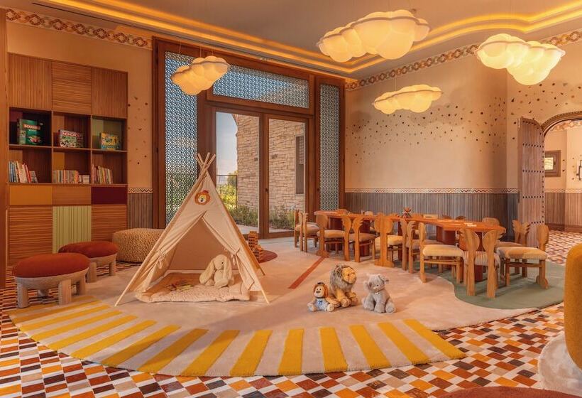 هتل Royal Mansour Tamuda Bay