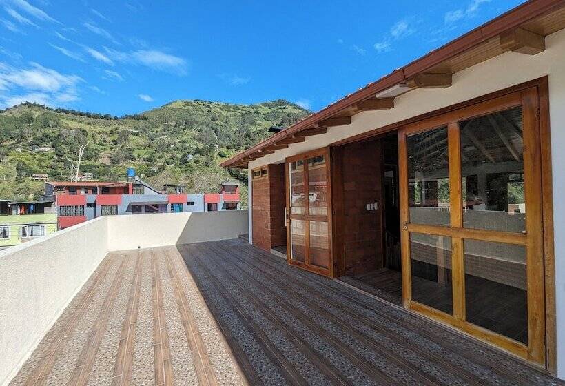 ホテル Shannon 360