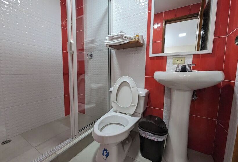 ホテル Shannon 360