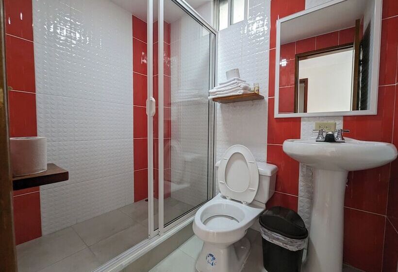 ホテル Shannon 360