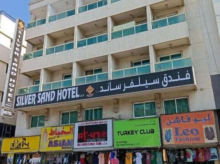 Отель Silver Sand