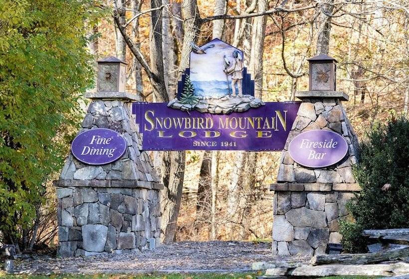 ホテル Snowbird Mountain Lodge
