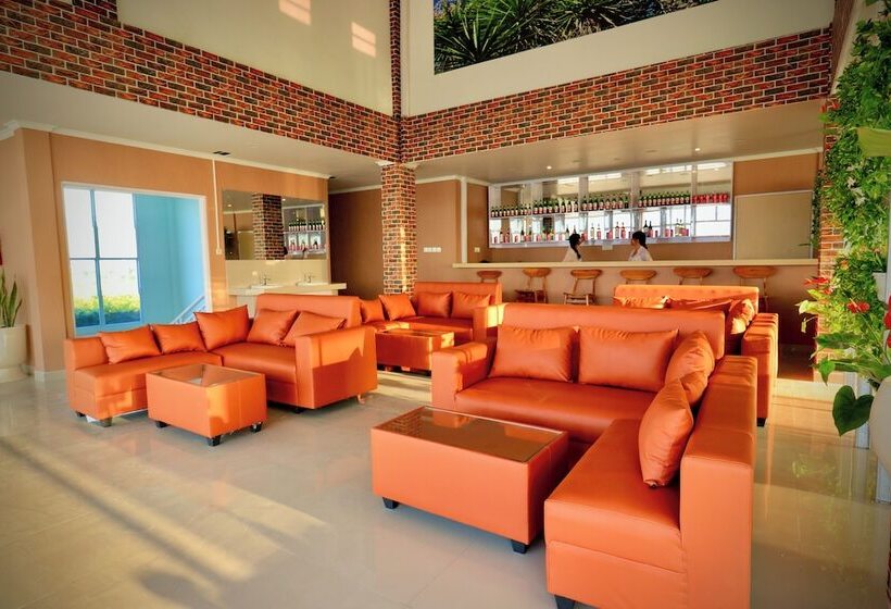 Отель The Pandan Sari