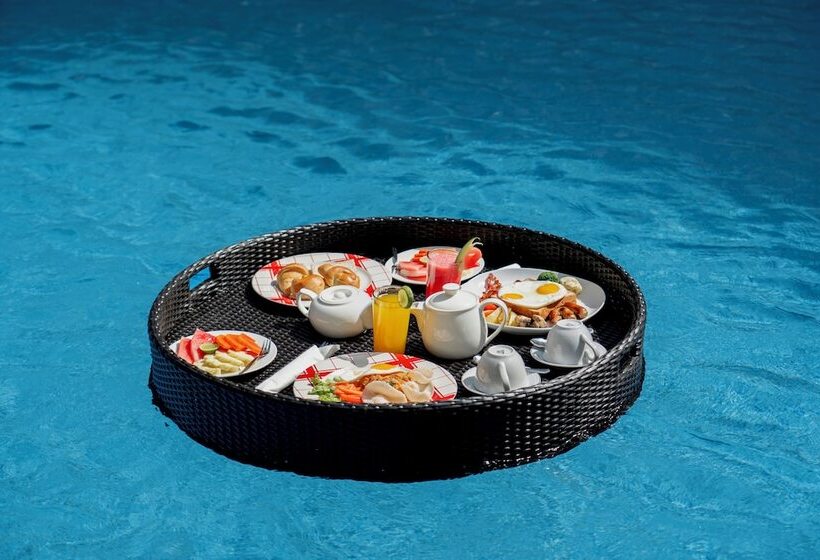 Отель The Pandan Sari