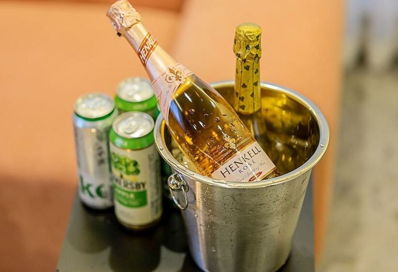 Mokpo H Avenue Hotel Peace Plaza