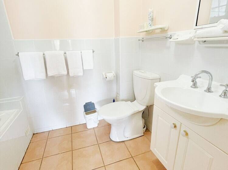 Мотель Surestay By Best Western New Inn Richmond