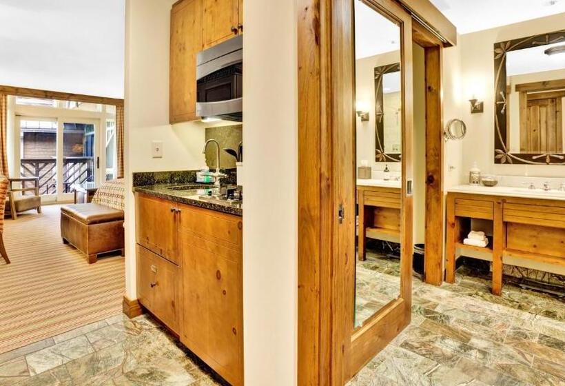 استراحتگاه 332 Lodge At Spruce Peak Ski In Ski In Ski Out King Studio