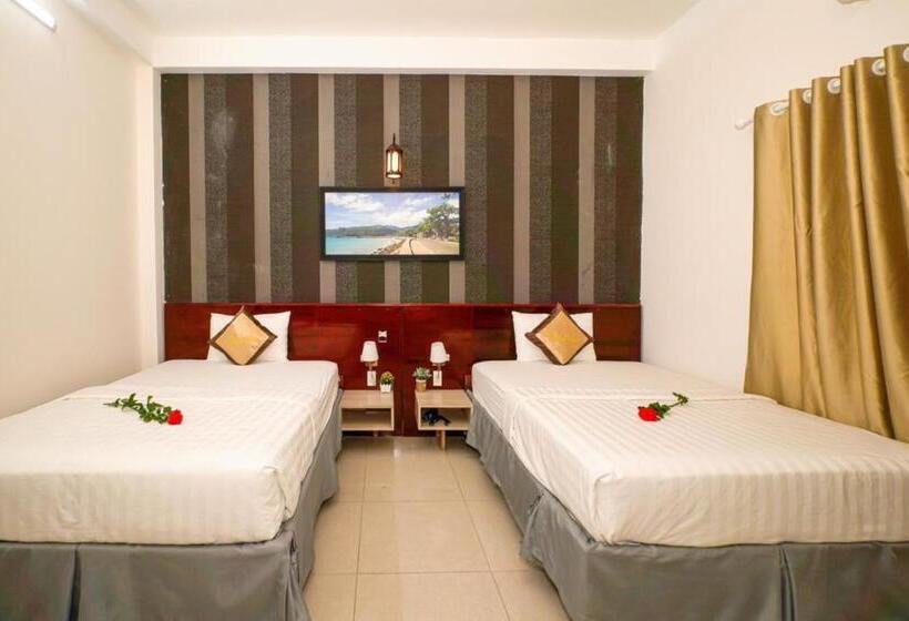 Ruby Hotel Côn đảo