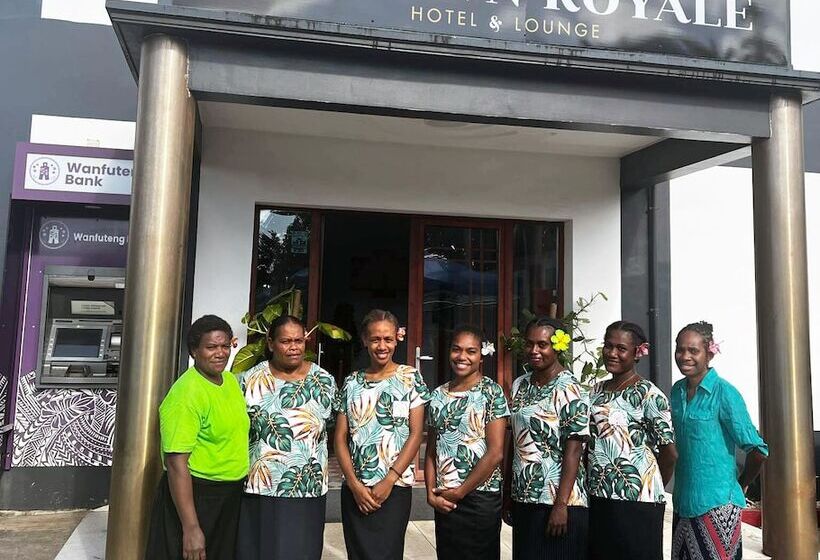 Crown Royale Hotel & Lounge