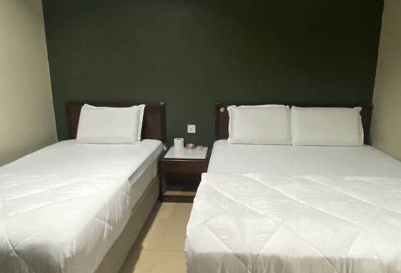 Gold Hill Hotel By Oyo