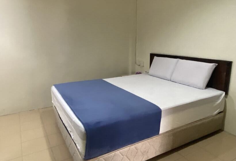 Gold Hill Hotel By Oyo