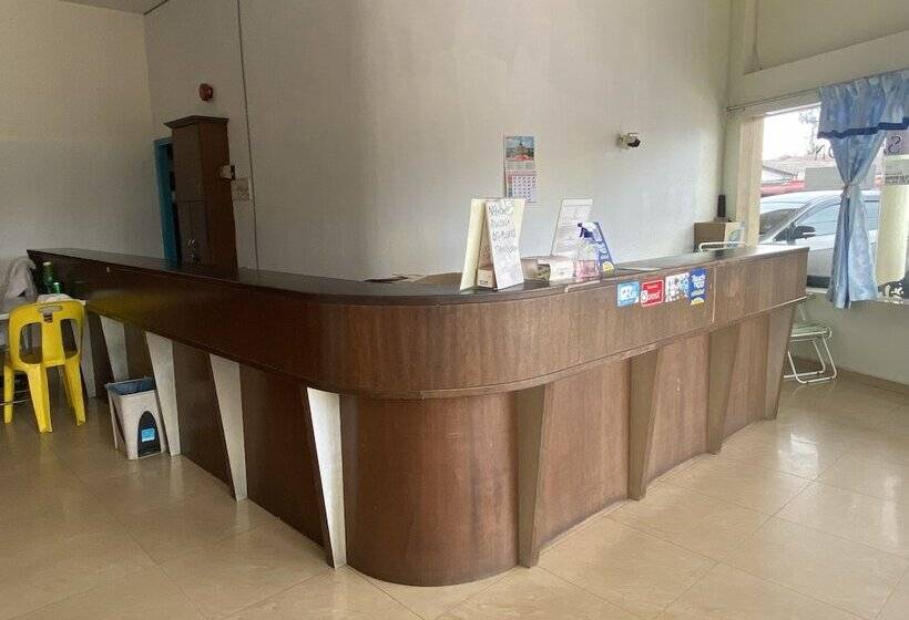 Gold Hill Hotel By Oyo