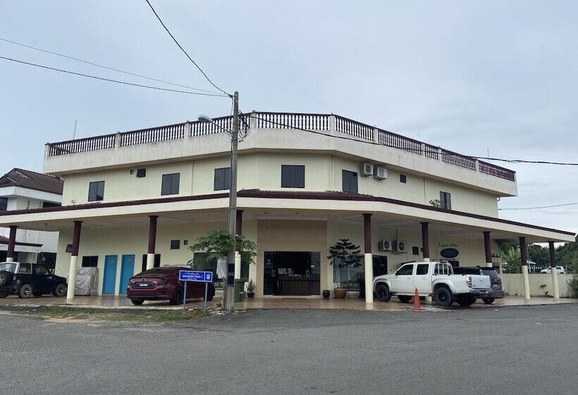 Gold Hill Hotel By Oyo