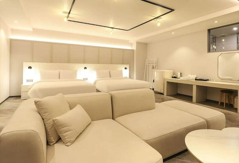 Gyeongju H Avenue Hotel Bulguksa