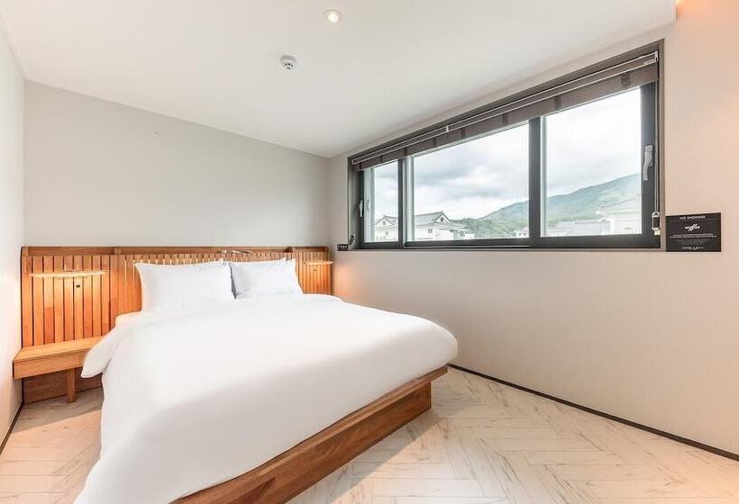 Gyeongju H Avenue Hotel Bulguksa