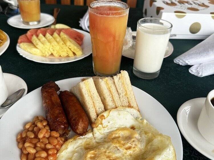 Hidden Treasure Hotel Entebbe