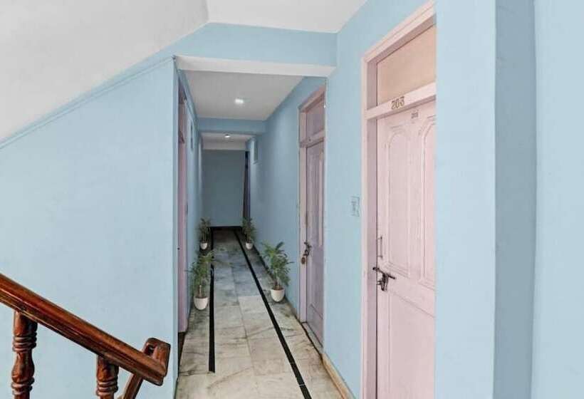 Отель Beas Valley