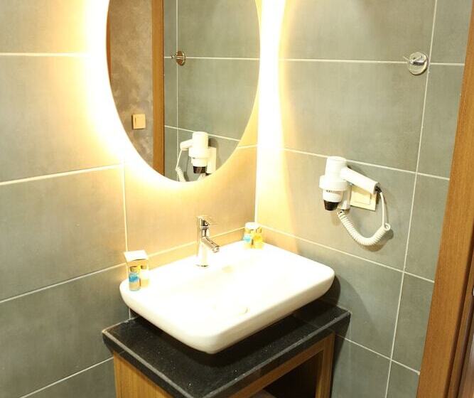 Bi̇anca Deluxe Hotel Van