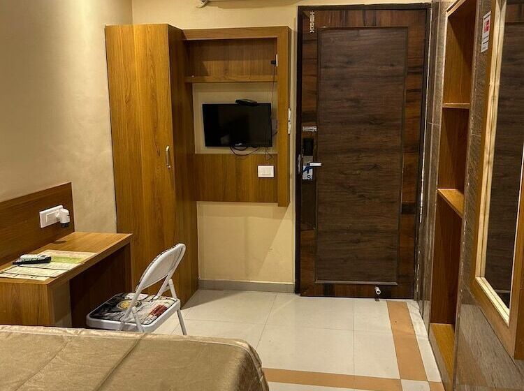 בית מלון כפרי Bkc Mannat