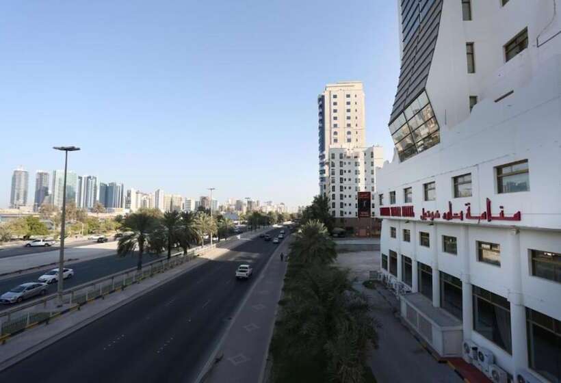 هتل Capital O 126 Manama Tower