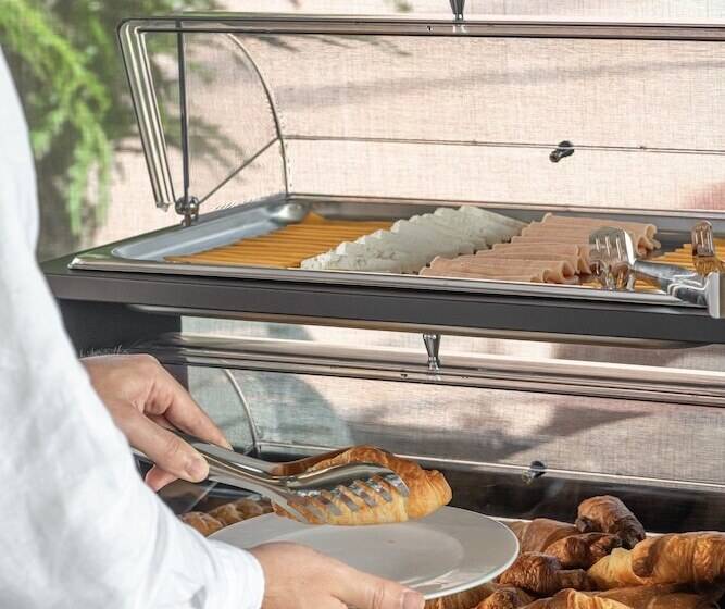 Centralinn Hotel Tirana