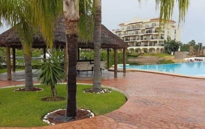 Отель Condos Marina P