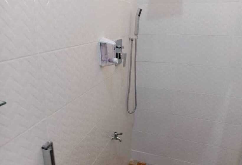 هتل Dexxy's Palace