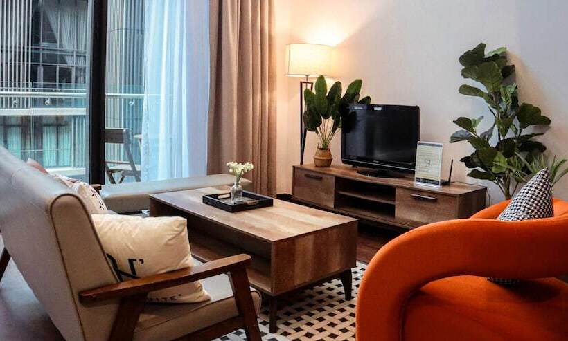 בית מלון כפרי Homesuite’ Home @ Riverson Soho