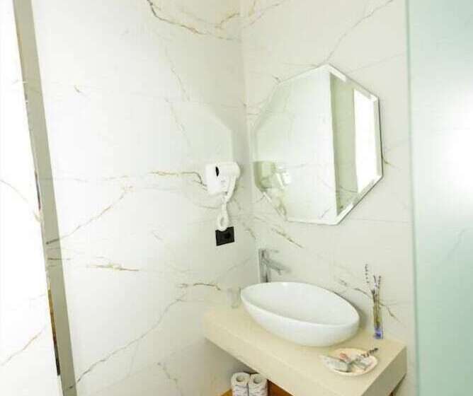 Отель Kaan