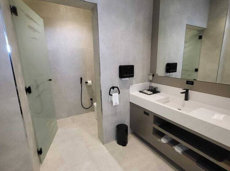 Отель Msharef Almoden