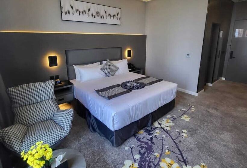 Отель Msharef Almoden