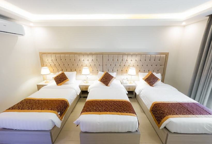 هتل Petra Premium