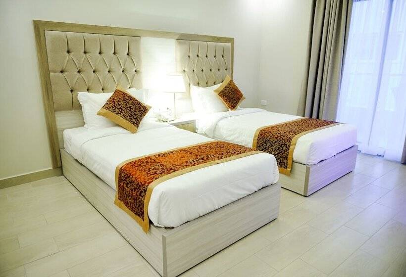 هتل Petra Premium